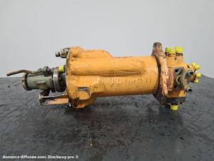 Liebherr             A912LI