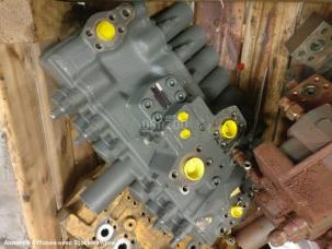 Liebherr R944B