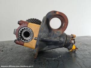  Caterpillar             TH330B