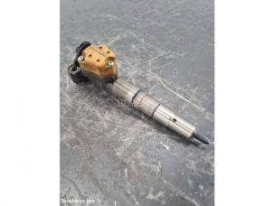  Caterpillar             769D
