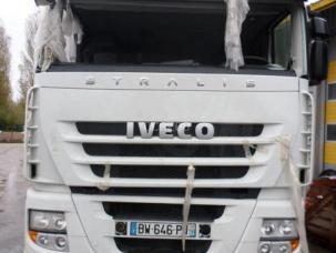 Pour semi-remorque Iveco Stralis