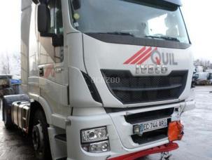 Pour semi-remorque Iveco Stralis