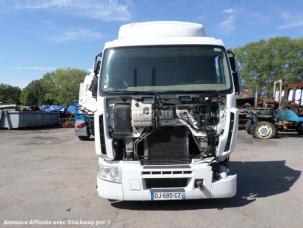 Fourgon avec parois et toit rigide Renault Premium