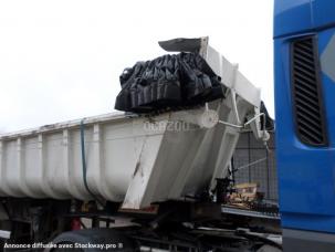 Benne basculante de chantier et de TP Fruehauf Non spécifié