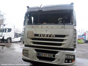 Pour semi-remorque Iveco Stralis