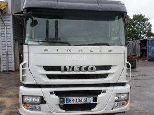 Pour semi-remorque Iveco Stralis