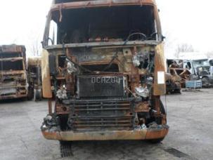 Pour semi-remorque Volvo FH