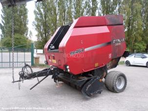 Presse à balles rondes Case IH RB464