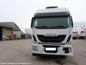 Pour semi-remorque Iveco Stralis