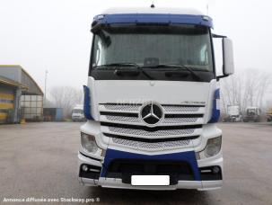 Pour semi-remorque Mercedes Actros