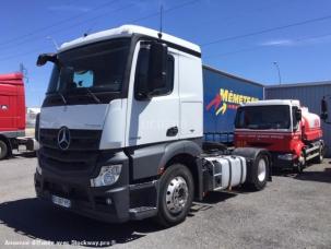 Pour semi-remorque Mercedes Actros