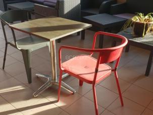 Tables et chaises