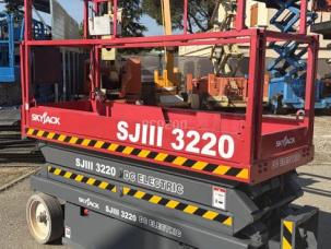 Nacelle tractable Skyjack SJIII-3220