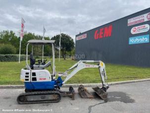 Mini-pelle Takeuchi TB215R