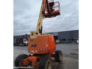 Nacelle automotrice JLG 450AJ