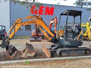 Mini-pelle Hyundai R25Z-9AK