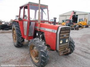 Tracteur agricole Massey Ferguson 275