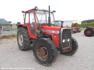 Tracteur agricole Massey Ferguson 690