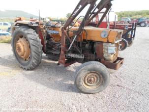 Tracteur agricole Massey Ferguson 165