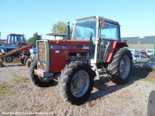 Tracteur agricole Massey Ferguson 2620