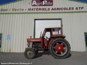 Tracteur agricole Massey Ferguson 165