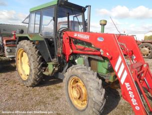 Tracteur agricole John Deere 2040