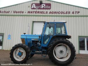 Tracteur agricole Ford 6710