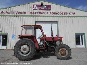 Tracteur agricole Massey Ferguson 168