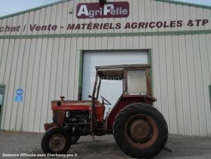 Tracteur agricole Massey Ferguson 168