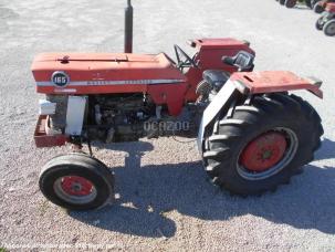 Tracteur agricole Massey Ferguson 1080