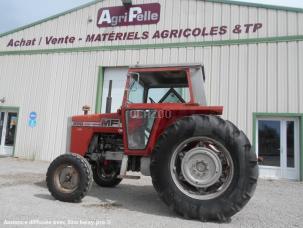 Tracteur agricole Massey Ferguson 590