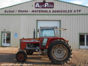 Tracteur agricole Massey Ferguson MF592