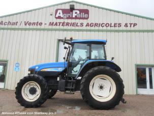 Tracteur agricole New Holland TM130
