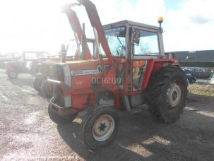 Tracteur agricole Massey Ferguson 590