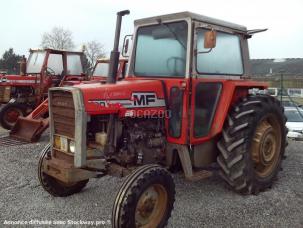 Tracteur agricole Massey Ferguson 590