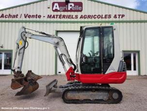 Mini-pelle Takeuchi TB228