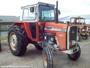 Tracteur agricole Massey Ferguson 590