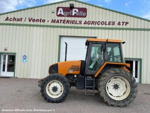 Tracteur agricole Renault Tenis 610