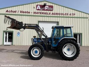 Tracteur agricole Ford 7810