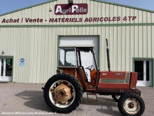 Tracteur agricole Fiat 880