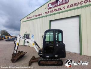 Mini-pelle Bobcat E16