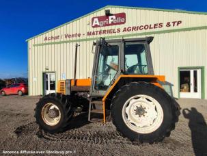 Tracteur agricole Renault 95-14