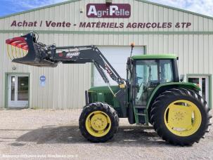 Tracteur agricole John Deere 6200