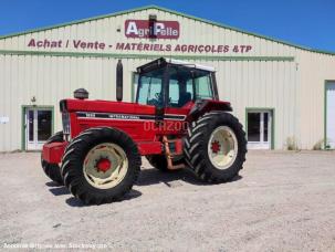 Tracteur agricole Case IH 1255