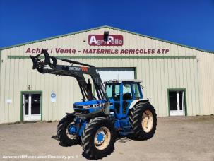 Tracteur agricole Ford 8210
