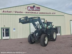 Tracteur agricole Valtra N123