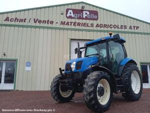 Tracteur agricole New Holland TSA 100