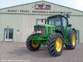 Tracteur agricole John Deere 6530